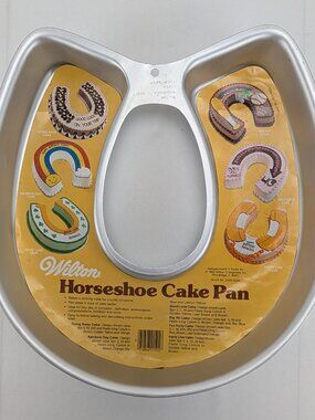 Vintage Wilton Cake Pan Horseshoe 502-3258 Korea 1982 Baking Birthday Luck